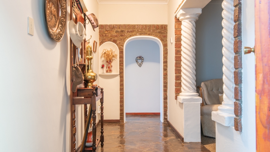 5 Bedroom Property for Sale in Somerset East Eastern Cape